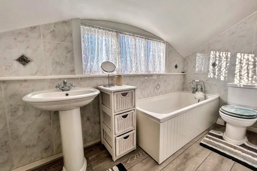 Additional image 15 of Chalbury