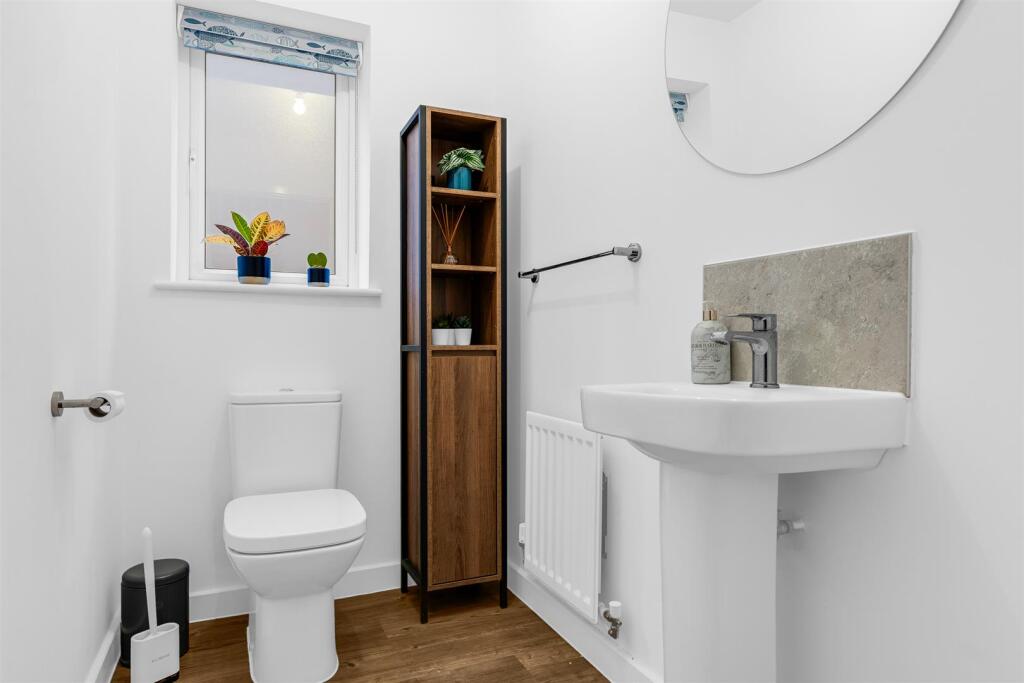 Additional image 16 of Perkins Way, Welwyn Garden City