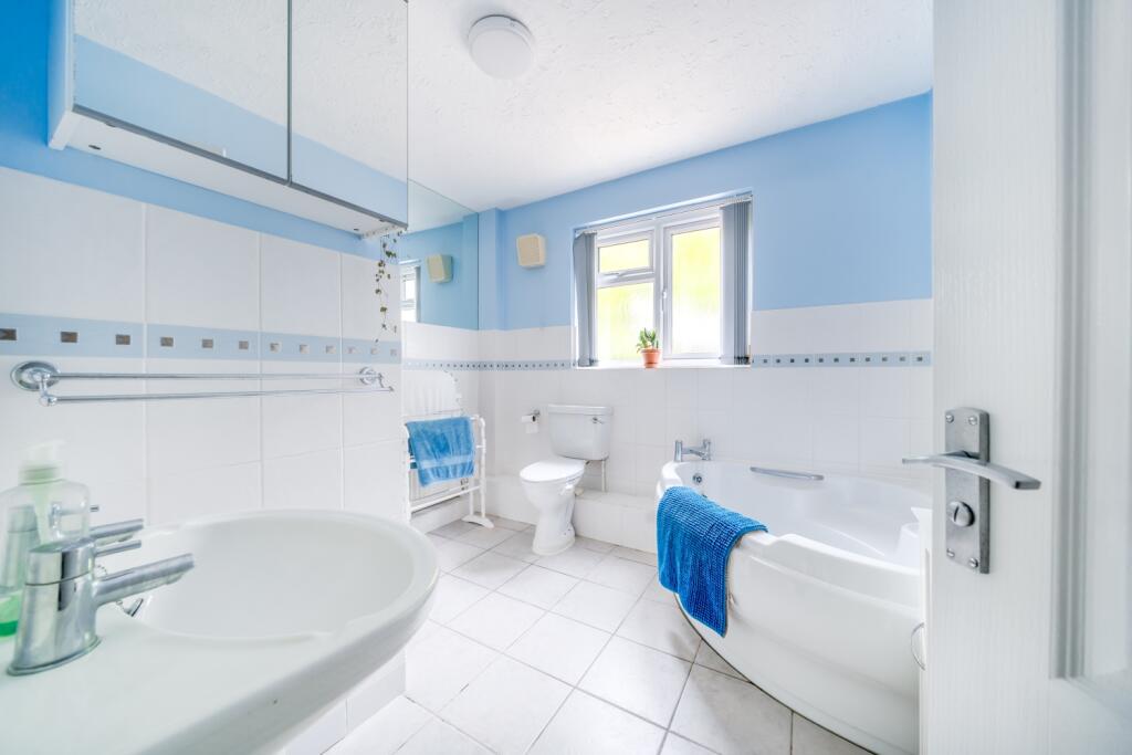 Additional image 13 of Highfields Road, Highfields Caldecote, Cambridge, Cambridgeshire, CB23