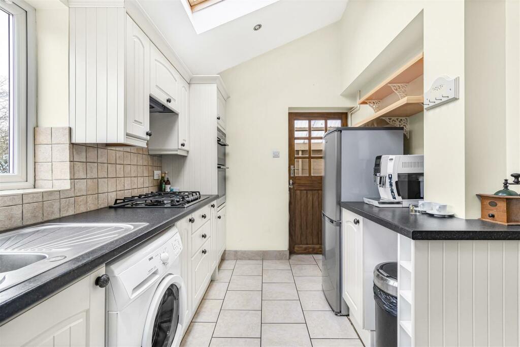 Additional image 10 of Maple Close, Bottisham