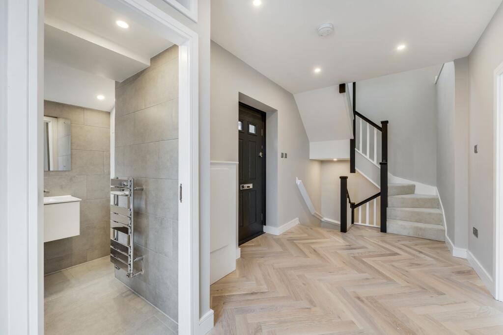 Additional image 19 of The Reading Room, Spring Street, Ramsbottom BL0 0DS: Restored 1860s Gem with High-Spec Interior