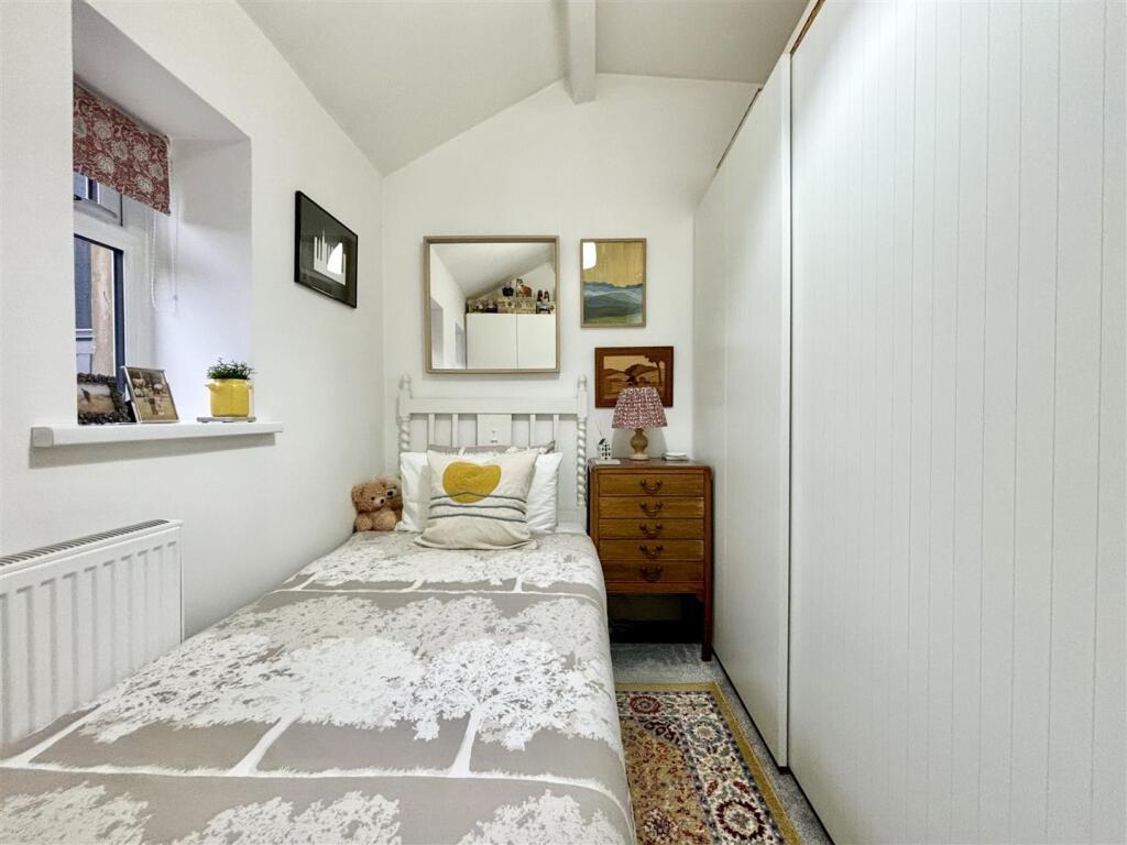 Additional image 16 of New House Lane, Queensbury, Bradford