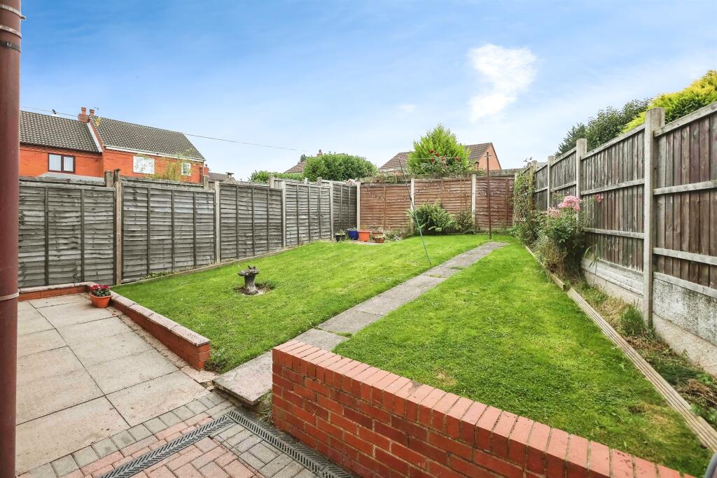 Additional image 15 of Foxglove Crescent, Birmingham