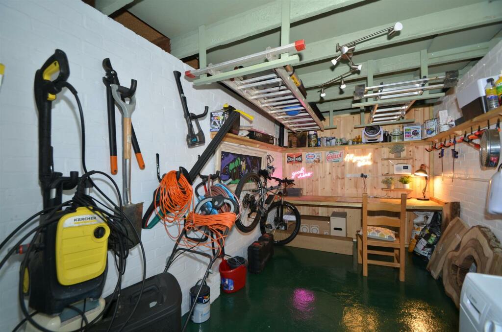 Additional image 16 of Yorke Way, Ely