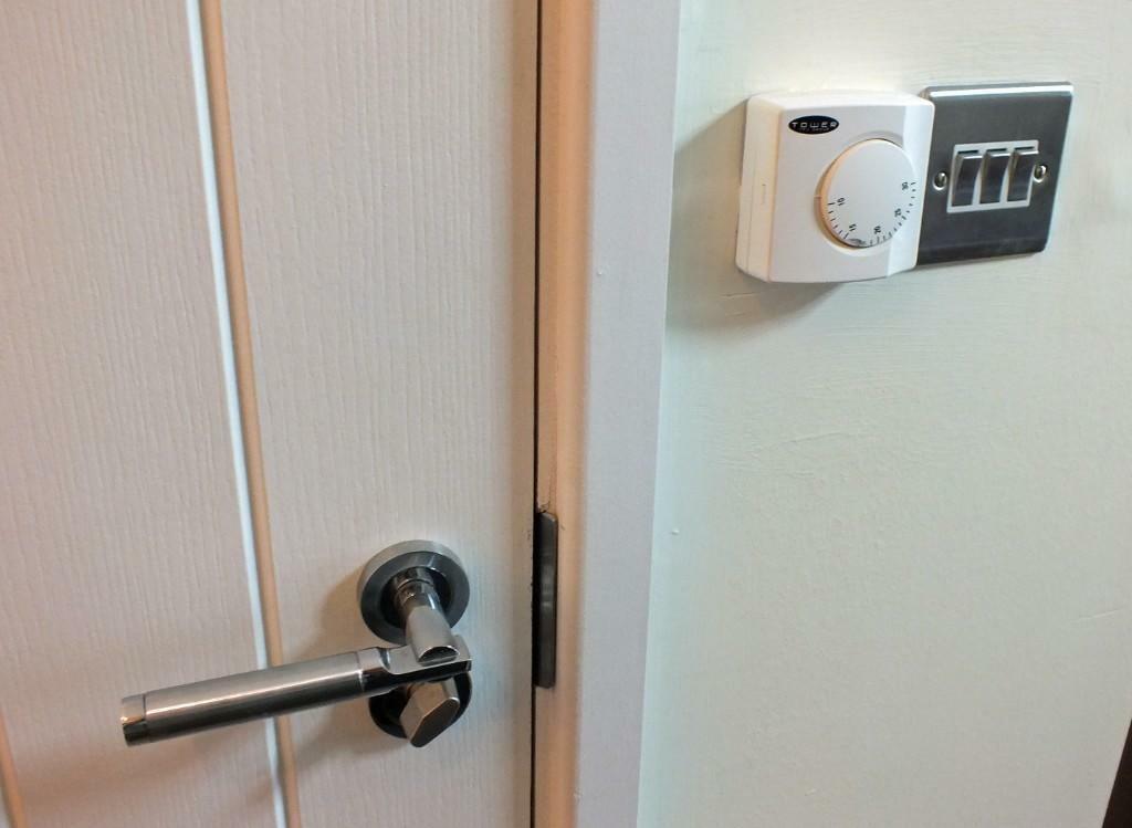 Additional image 14 of Riverside House Superior Student Studio Apartment, Harborne, backing onto the Bourne Brooke Nature reserve