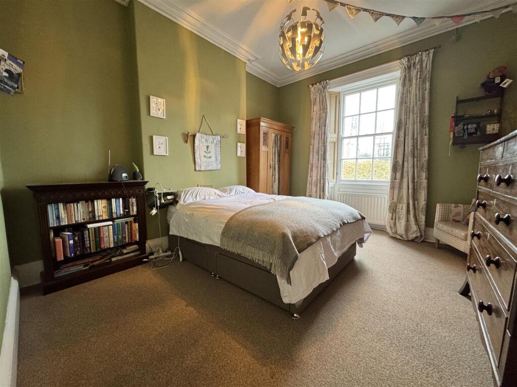 Additional image 24 of Woodend