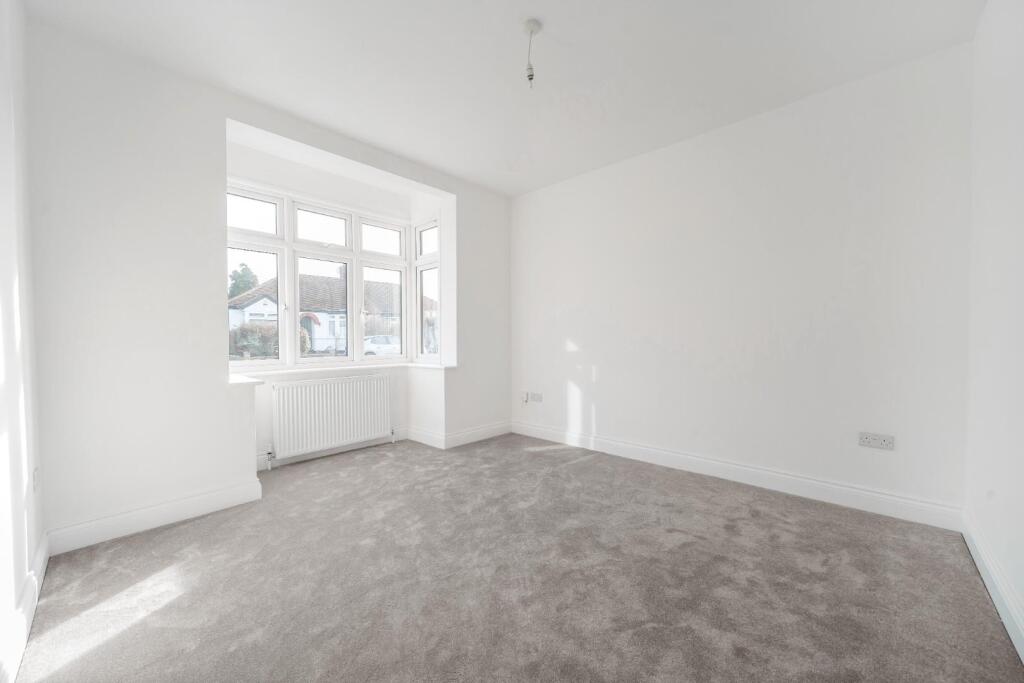 Additional image 14 of Hillview Road, Chislehurst