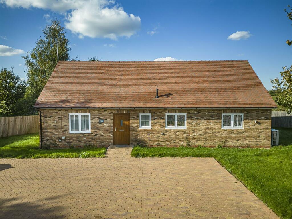 Additional image 18 of Streetly End, West Wickham