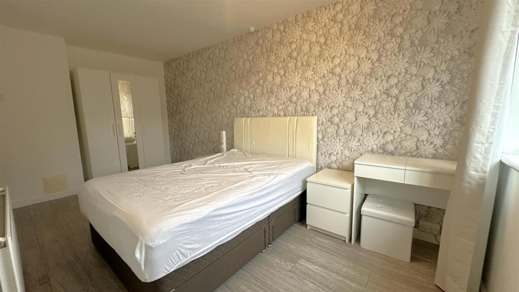Additional image 10 of Falkland Croft, Stirchley, Birmingham