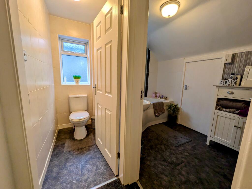Additional image 22 of Reevy Drive, Bradford, BD6