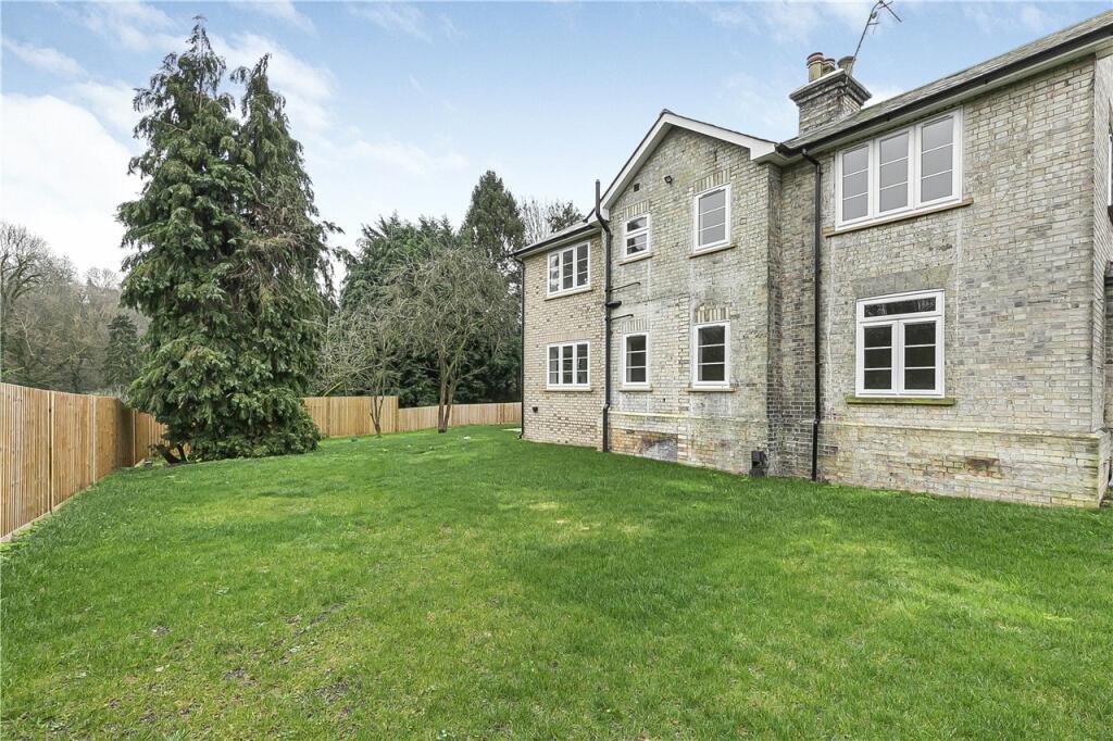 Additional image 20 of Wild Hill, Essendon, Hertfordshire, AL9