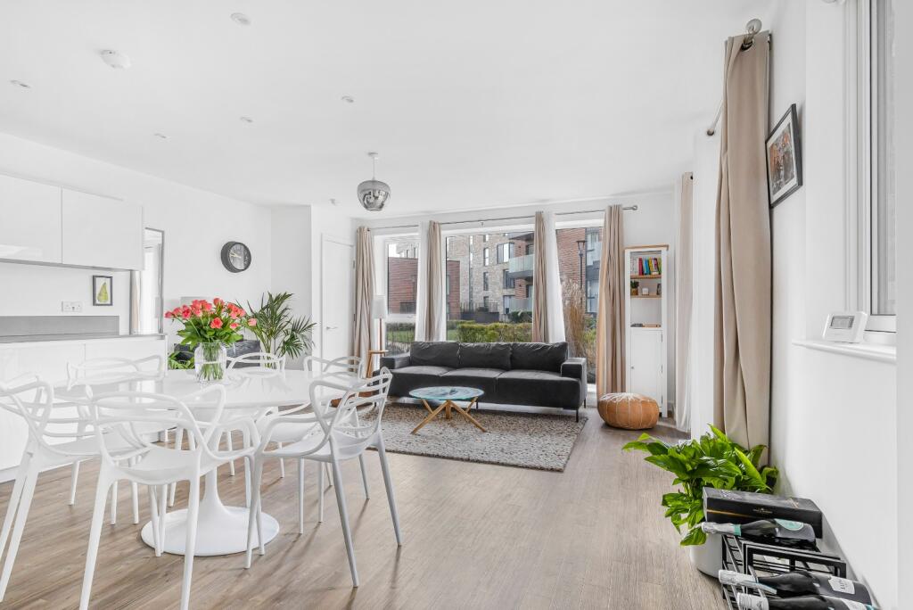 Additional image 4 of Hering Road, Trumpington