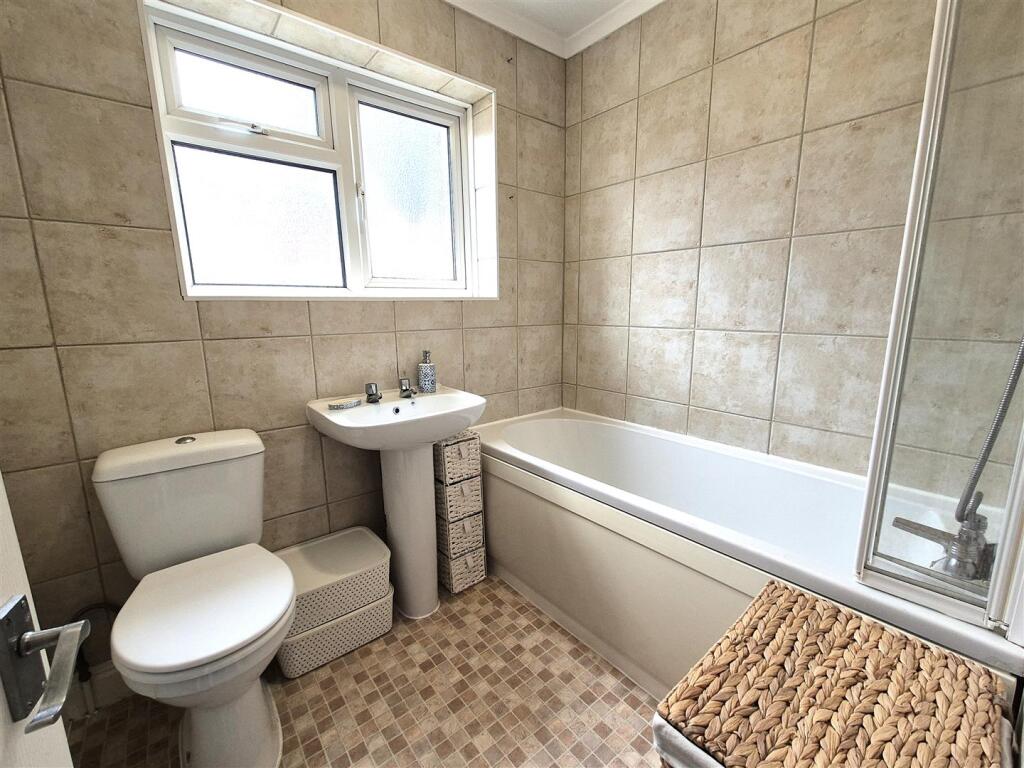 Additional image 10 of 34 Sea View Road, Parkstone, Poole