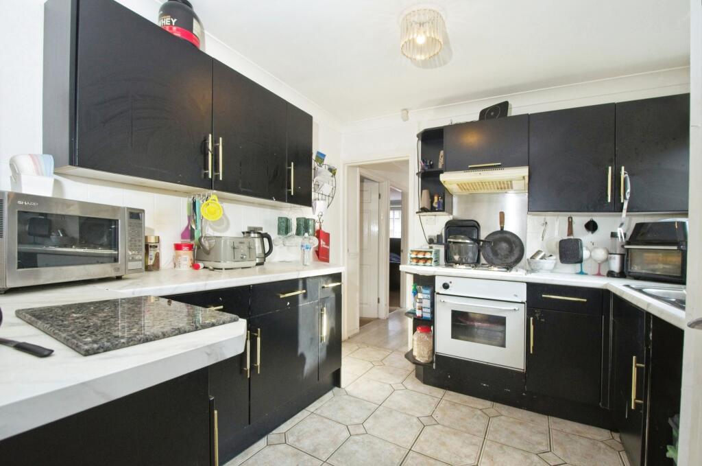 Additional image 13 of The Fairway, Cardiff, CF23