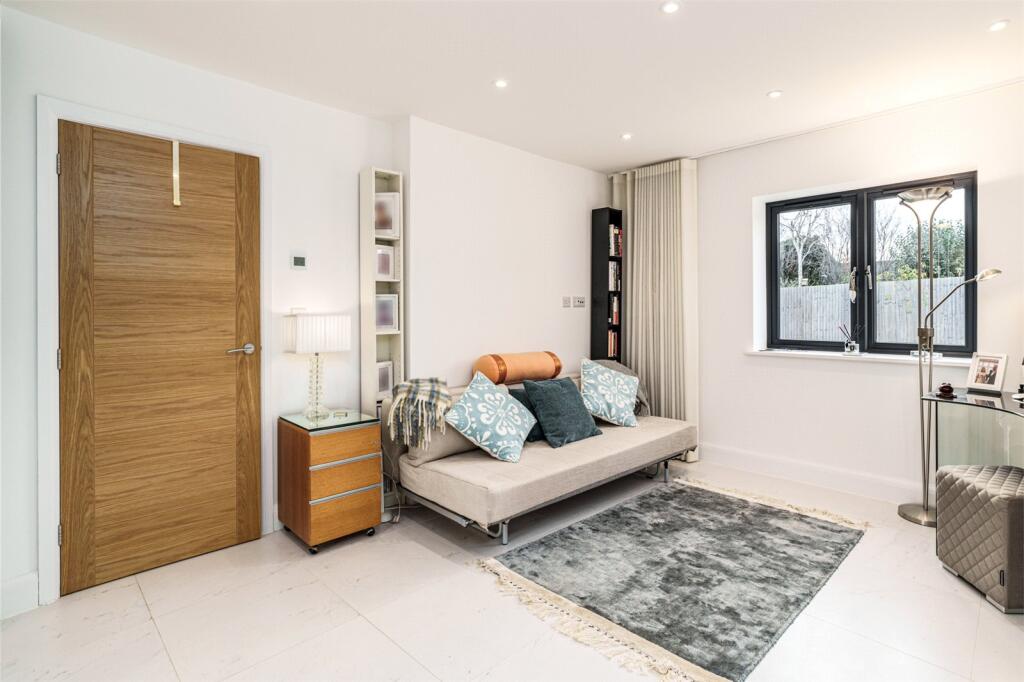 Additional image 15 of Pebble Lane, Ferring, West Sussex, BN12