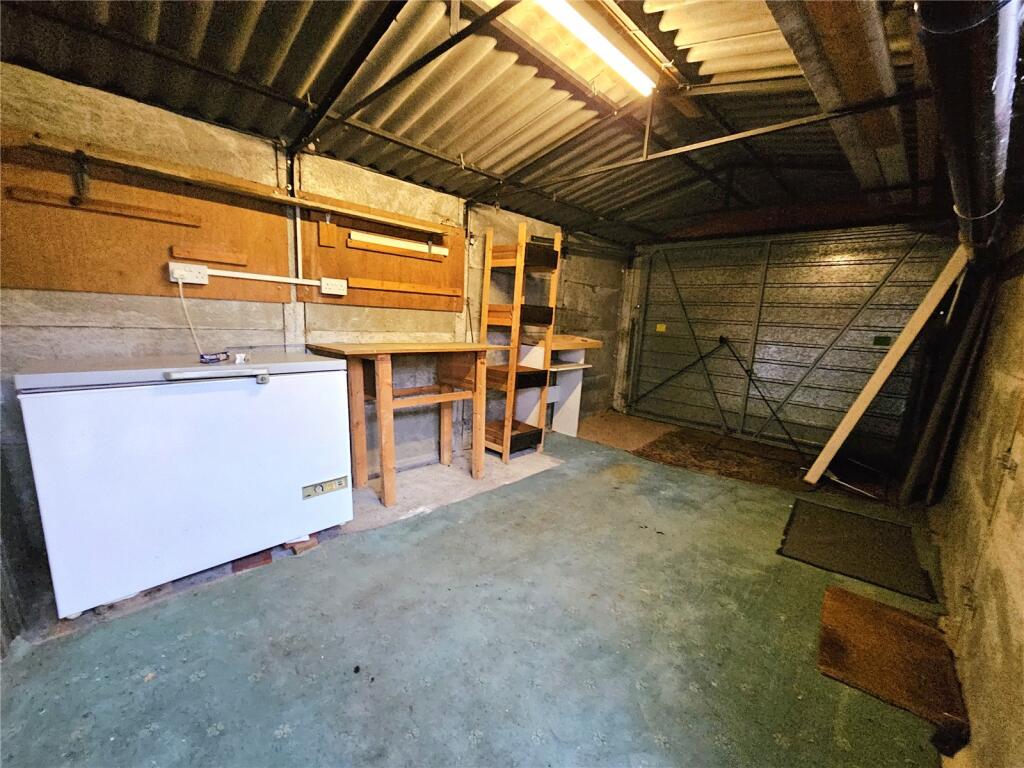 Additional image 7 of Chelford Road, Bromley, BR1