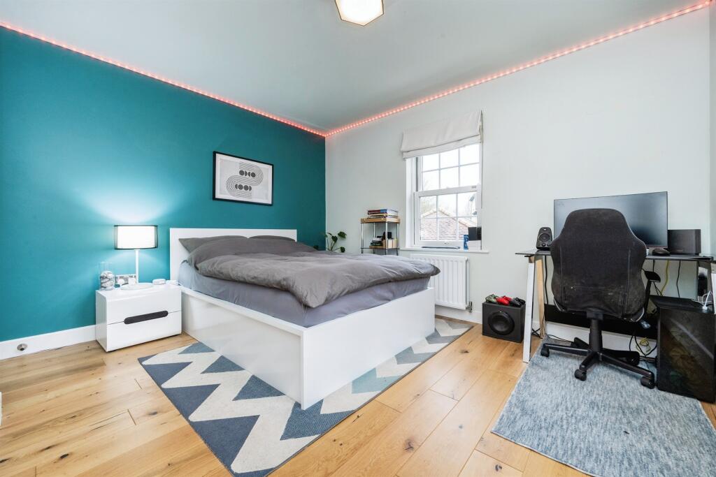 Additional image 15 of Meadowsweet Close, Lower Cambourne, Cambridge