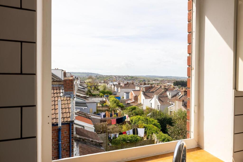 Additional image 10 of Quantock Road, Windmill Hill