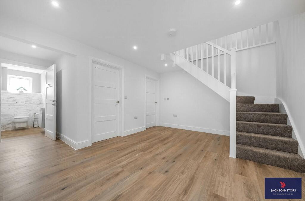 Additional image 10 of Whitecroft Drive, Saxon Street, Newmarket, Suffolk, CB8