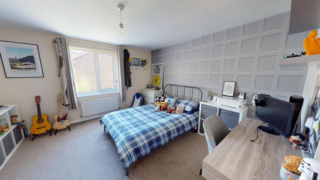 Additional image 6 of The Fairway, Bradford