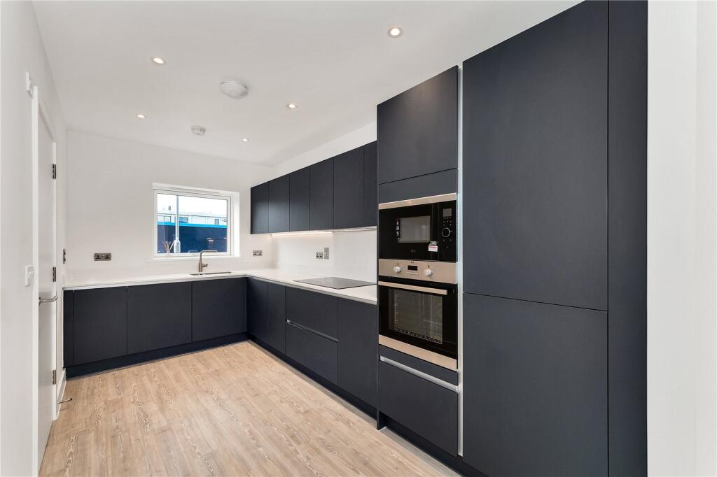 Additional image 16 of De Bruyne Street, Cambridge, Cambridgeshire