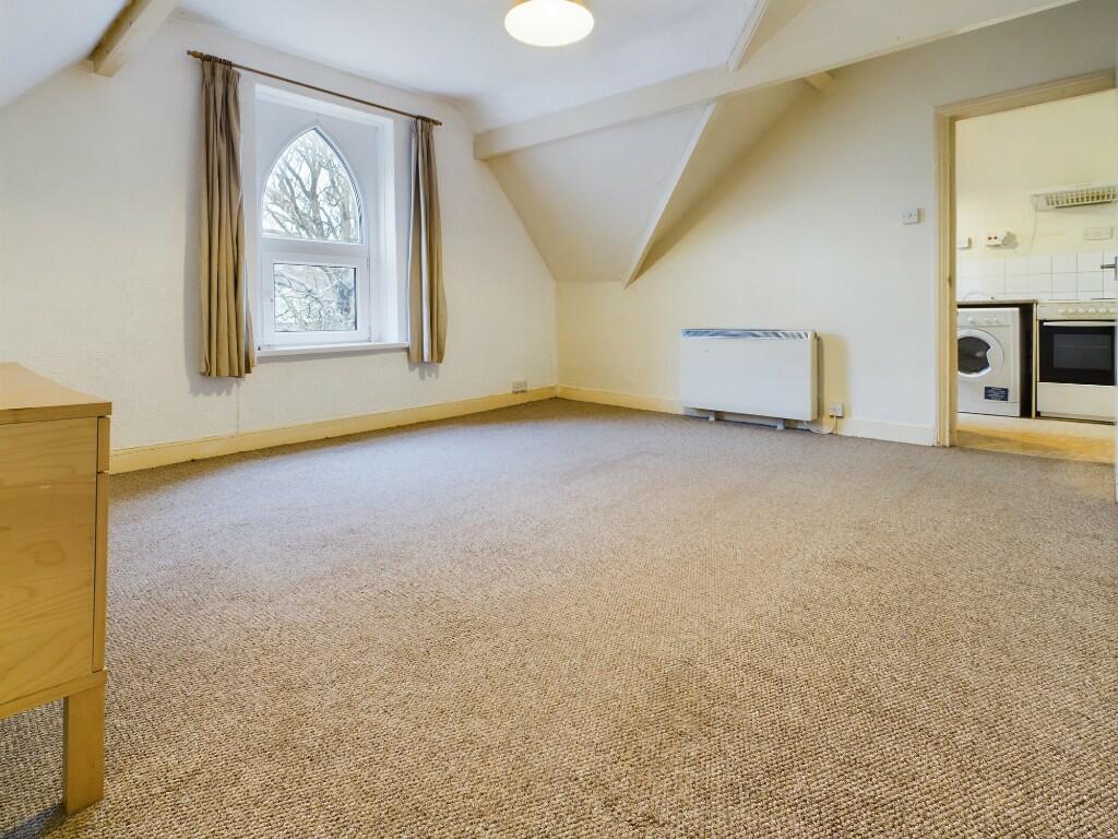 Additional image 12 of Oakfield Street, Roath, Cardiff CF24