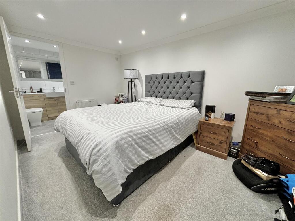 Additional image 6 of Loop Farm Road, Lytchett Matravers