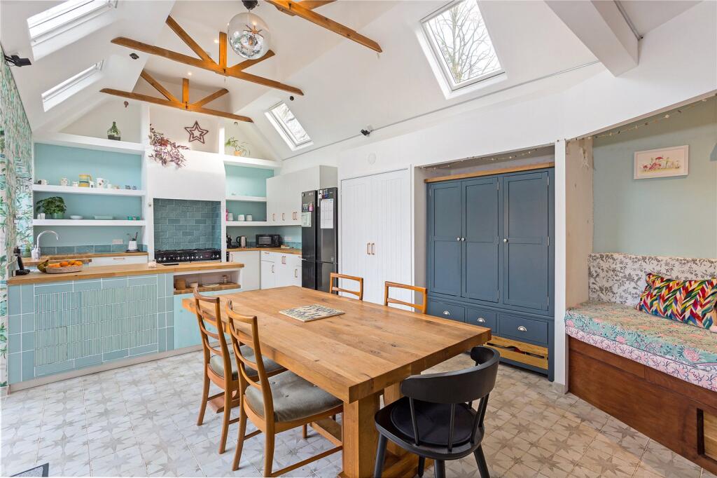 Additional image 2 of London Road, Markyate, St. Albans, Hertfordshire, AL3