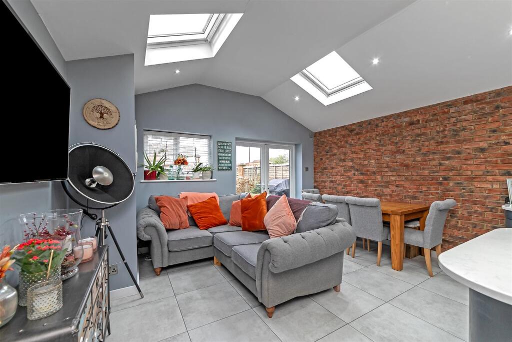 Additional image 4 of Saxon Road, Wheathampstead, St. Albans