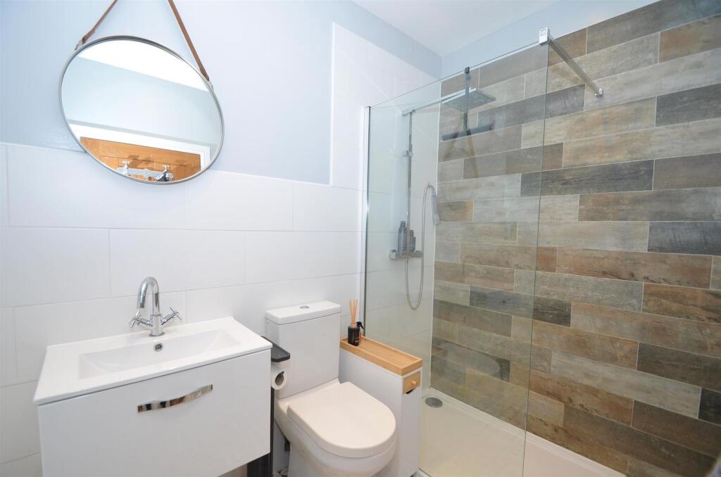 Additional image 13 of Branch Bridge, Queen Adelaide, Ely