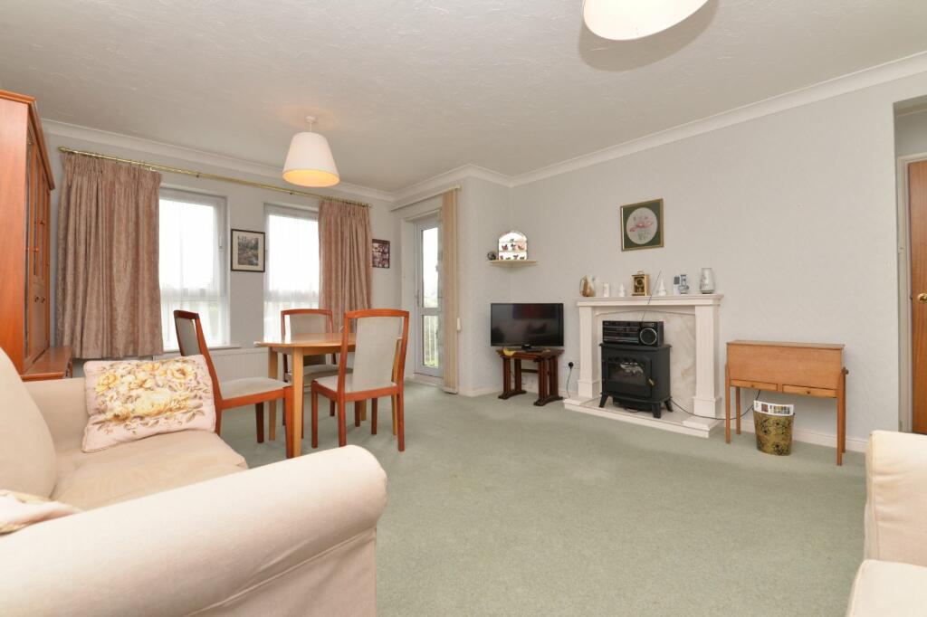 Additional image 2 of Heather Lodge, Whitefield Road, New Milton, Hampshire, BH25