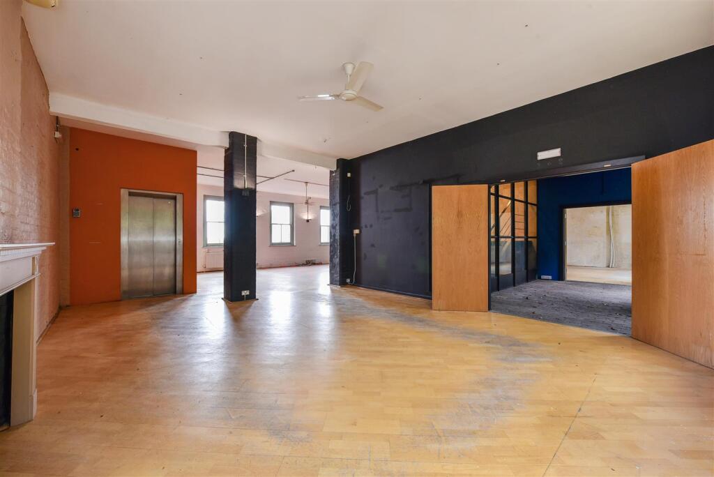 Additional image 9 of Tarrant Street, Arundel