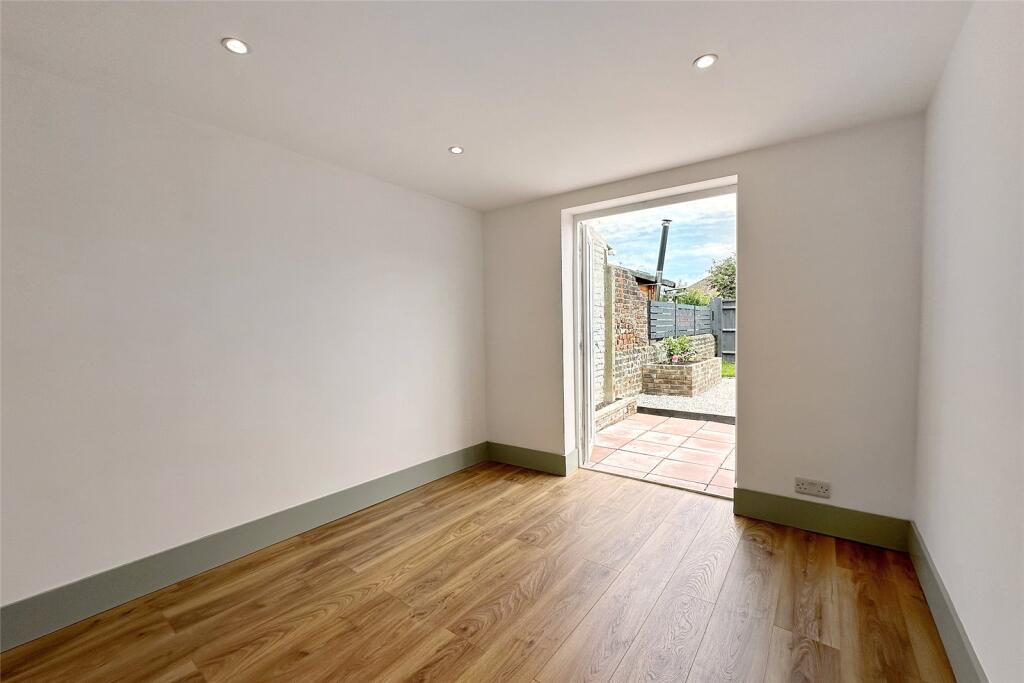 Additional image 15 of Beaconsfield Road, Littlehampton, West Sussex