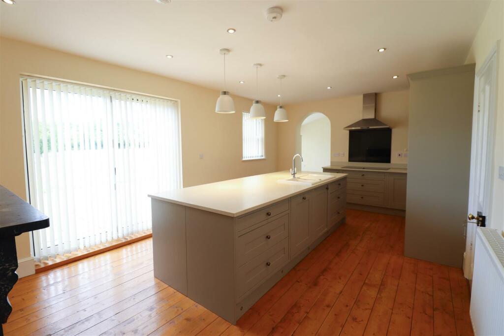 Additional image 3 of Lynn Road, Chettisham, Ely