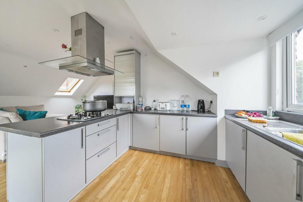 Additional image 8 of Copers Cope Road, Beckenham