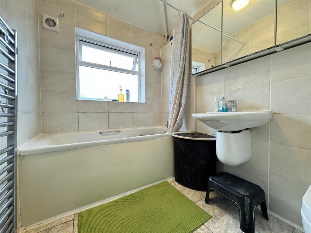 Additional image 39 of Waddington Avenue, Great Barr, Birmingham