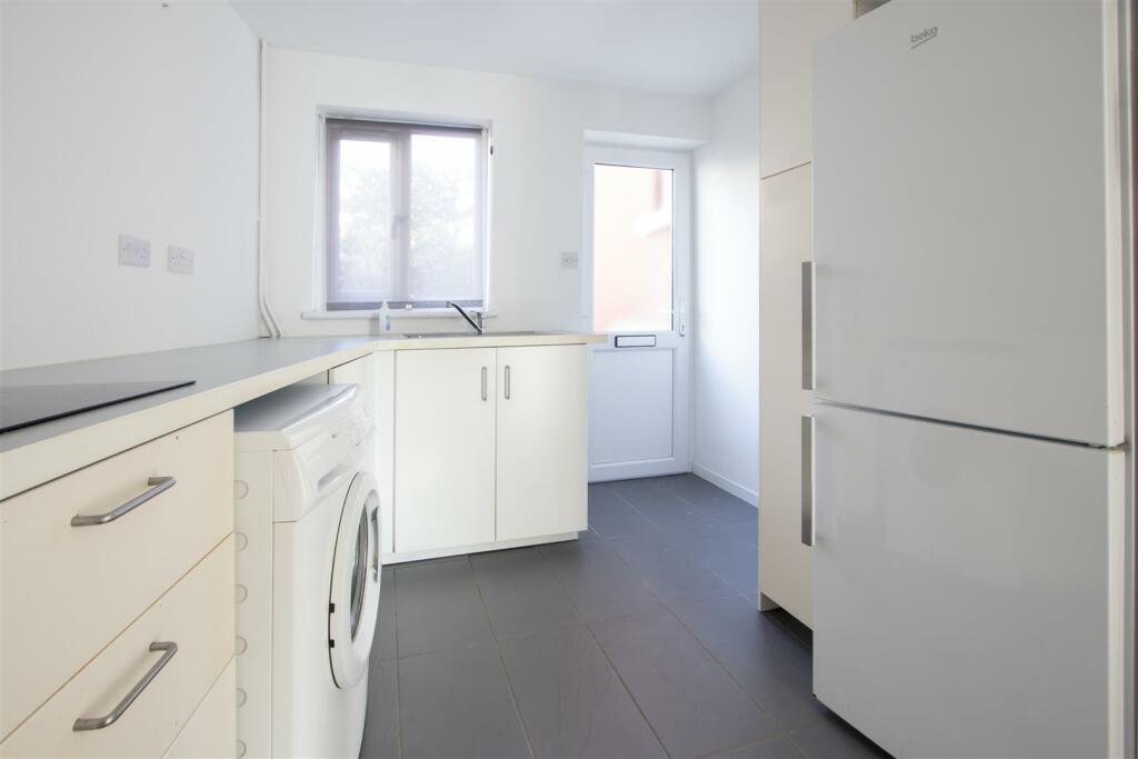 Additional image 28 of Winchester Avenue, Penylan, Cardiff