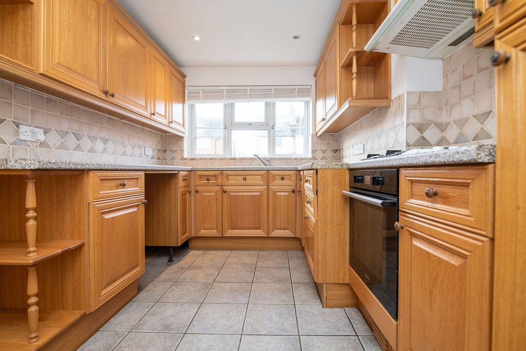 Additional image 4 of Crooks Lane, Studley, B80 7QX