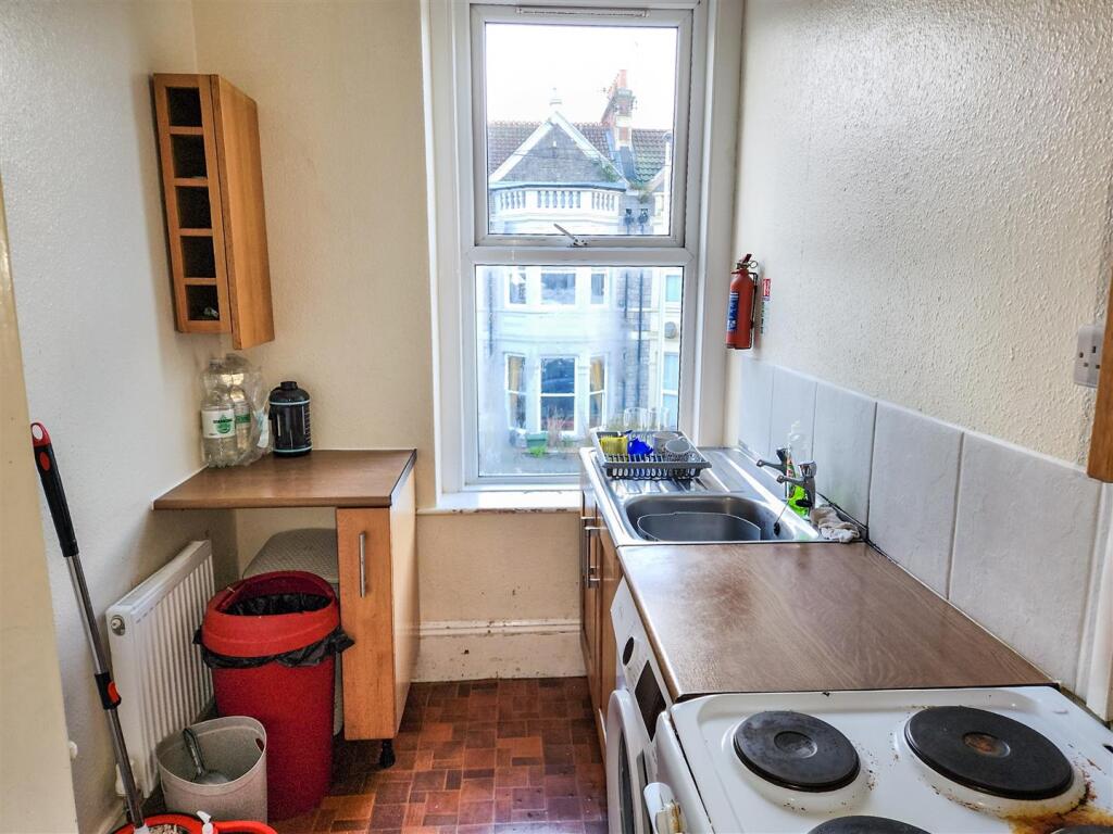 Additional image 11 of Walliscote Road South, Weston-Super-Mare