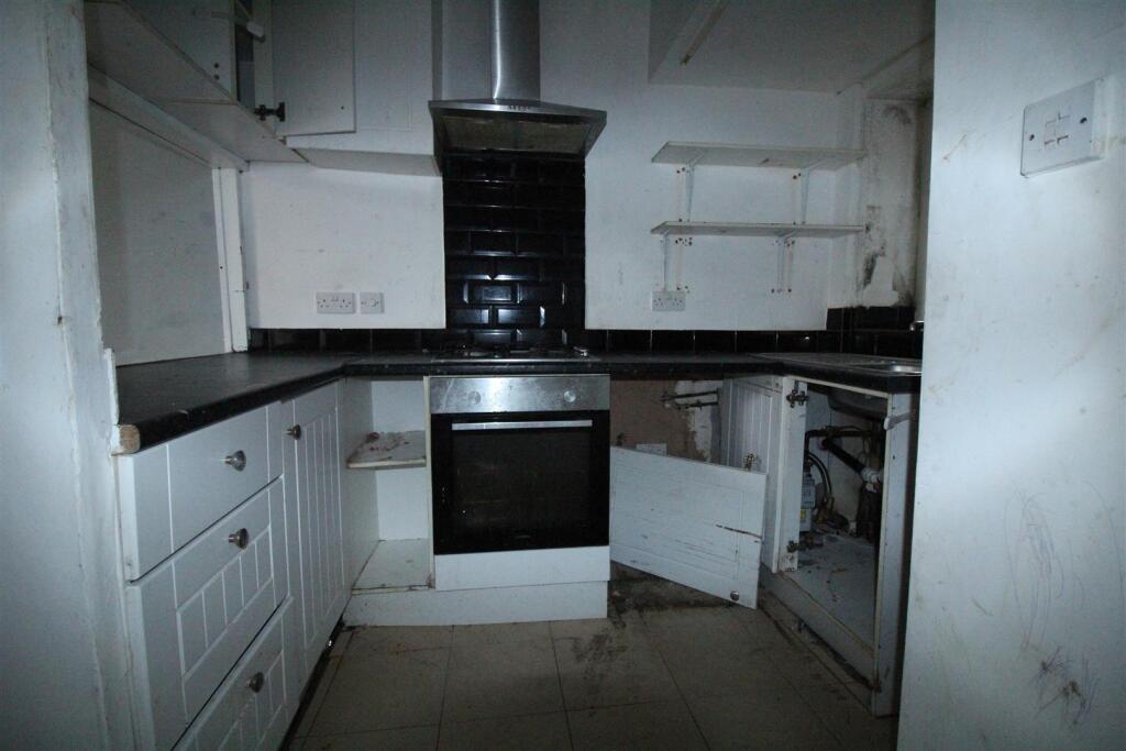 Additional image 3 of Albert Terrace, Wyke