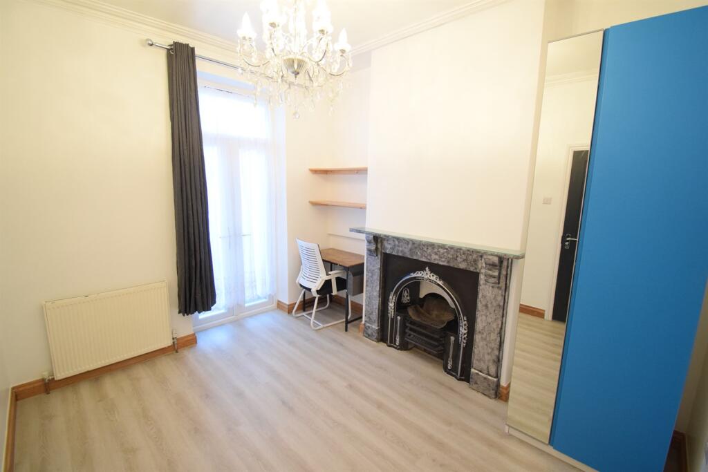 Additional image 3 of Arran Street, Cardiff