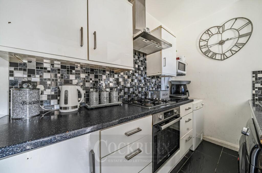 Additional image 7 of Launcelot Road, Bromley, BR1