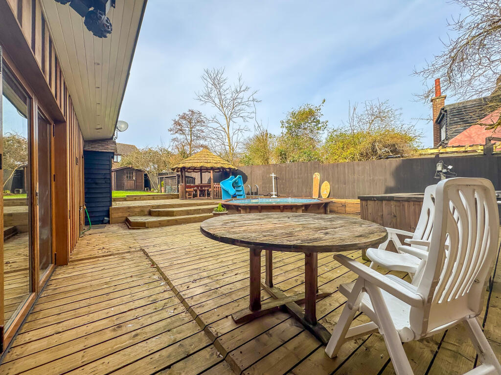 Additional image 18 of Little Green, Cheveley, Newmarket, Suffolk