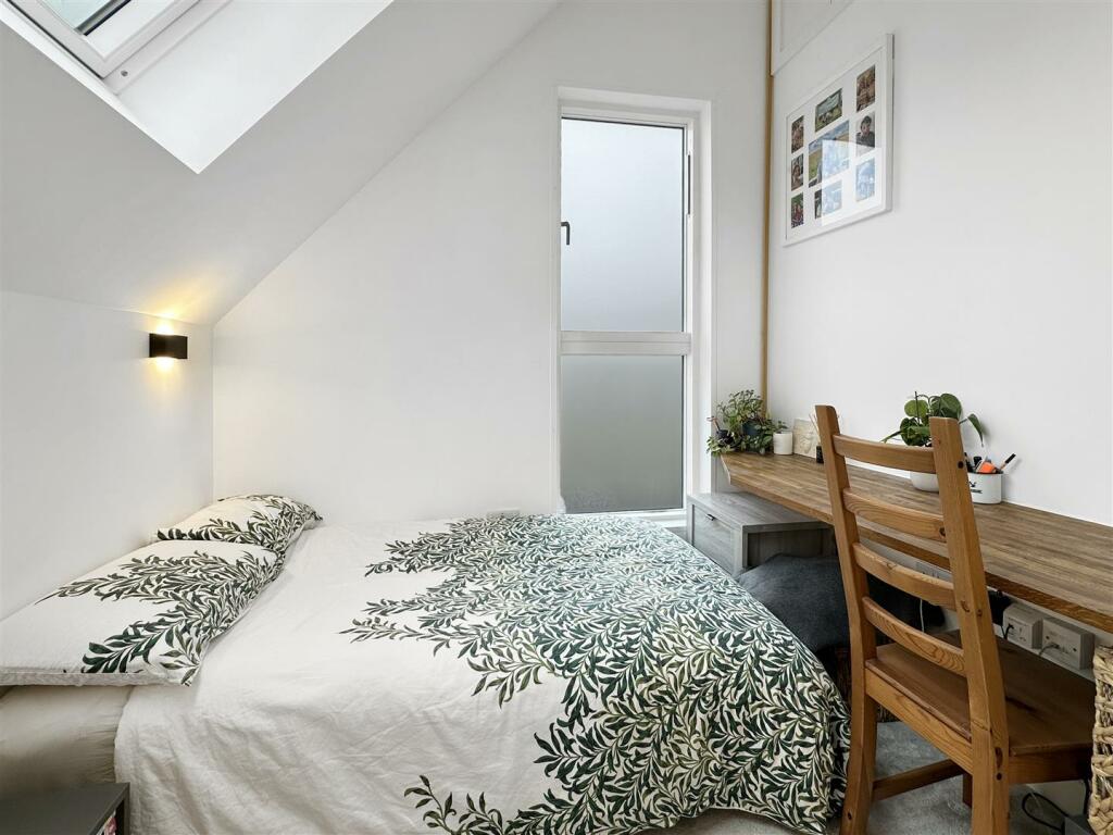 Additional image 16 of North Street, Cambridge