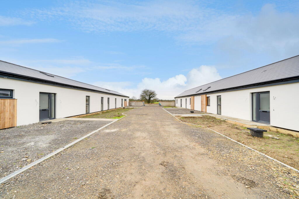 Additional image 23 of 2 The Cobblestones, New Barns Lane, Conington, Cambs