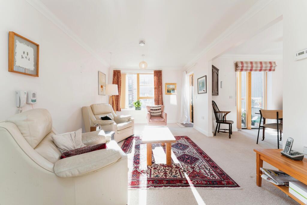 Additional image 7 of Wellbrook Way, Girton, Cambridge, Cambridgeshire, CB3