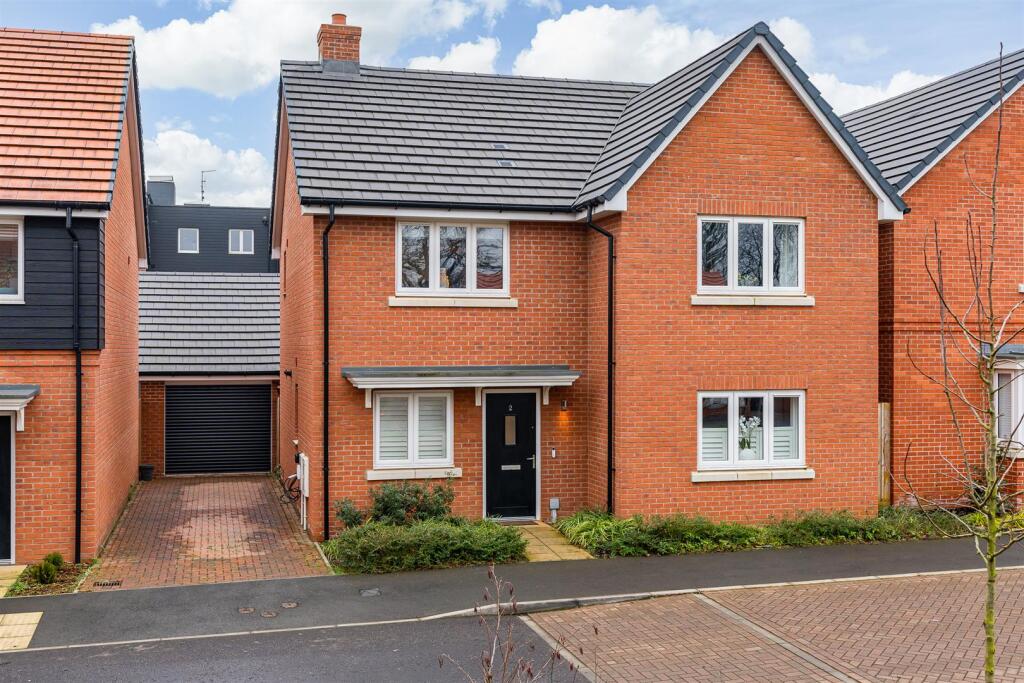 Additional image 27 of Perkins Way, Welwyn Garden City