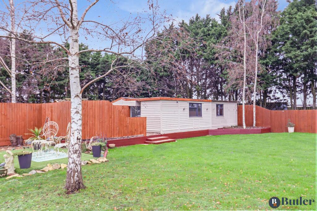 Additional image 93 of Meadow Green End, Green End, Landbeach