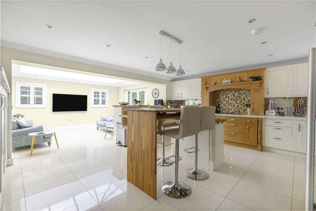 Additional image 6 of Arborfield Drive, Newmarket