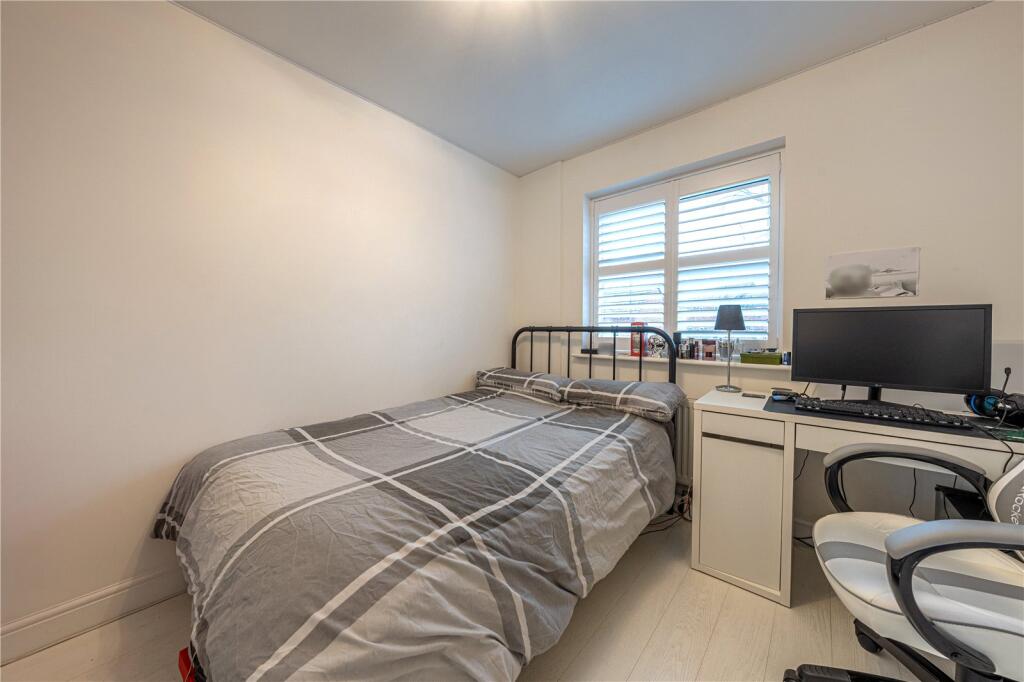 Additional image 22 of Valley Drive, Wilnecote, Tamworth, Staffordshire, B77